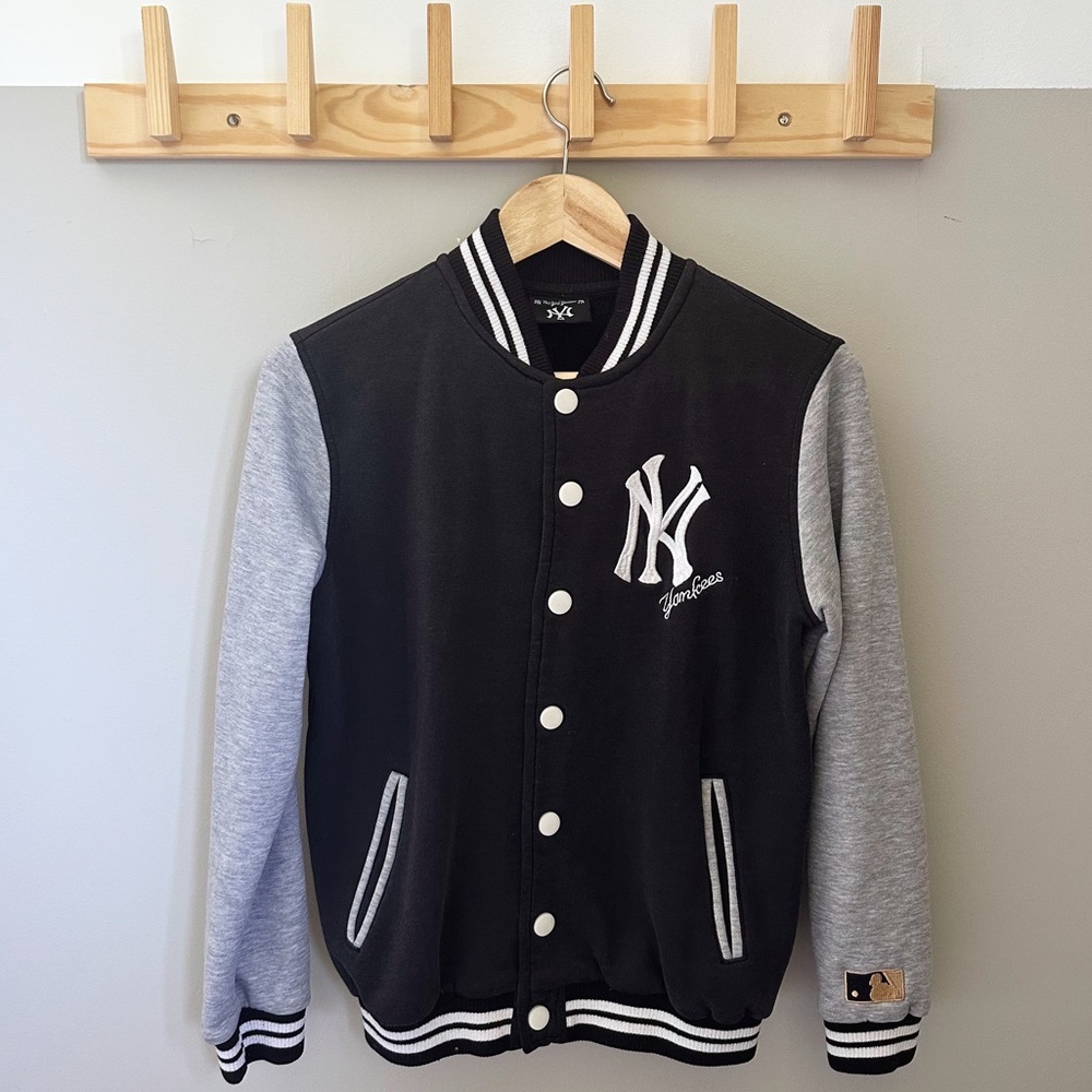 Yankees Baseball Sweatshirt
